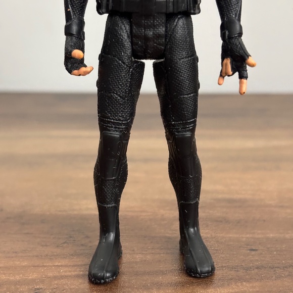 Marvel Legends SPIDER MAN Night  STEALTH SUIT Far From Home Toy Figure 2019 - Picture 8 of 9
